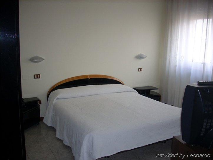 Hotel I Cugini Castelfidardo Esterno foto